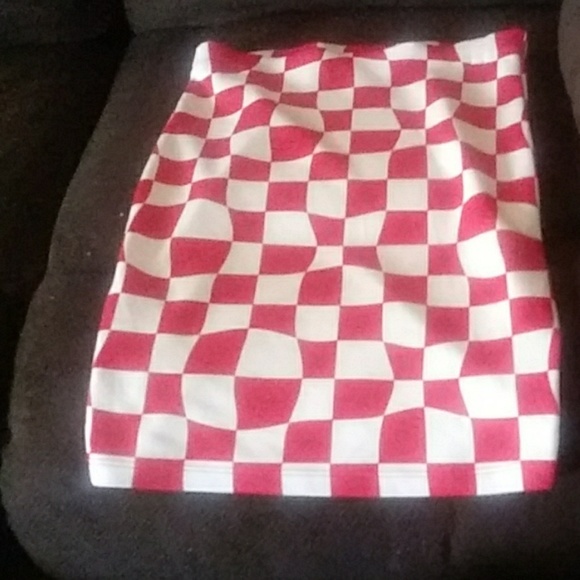 Skirt - Picture 1 of 1